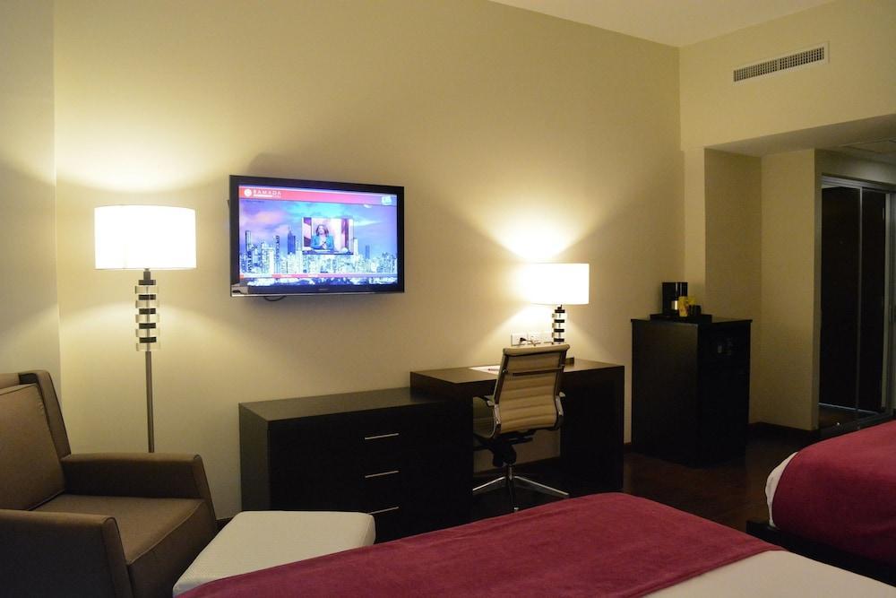 Ramada Plaza By Wyndham Panama Punta Pacifica Hotel Ngoại thất bức ảnh
