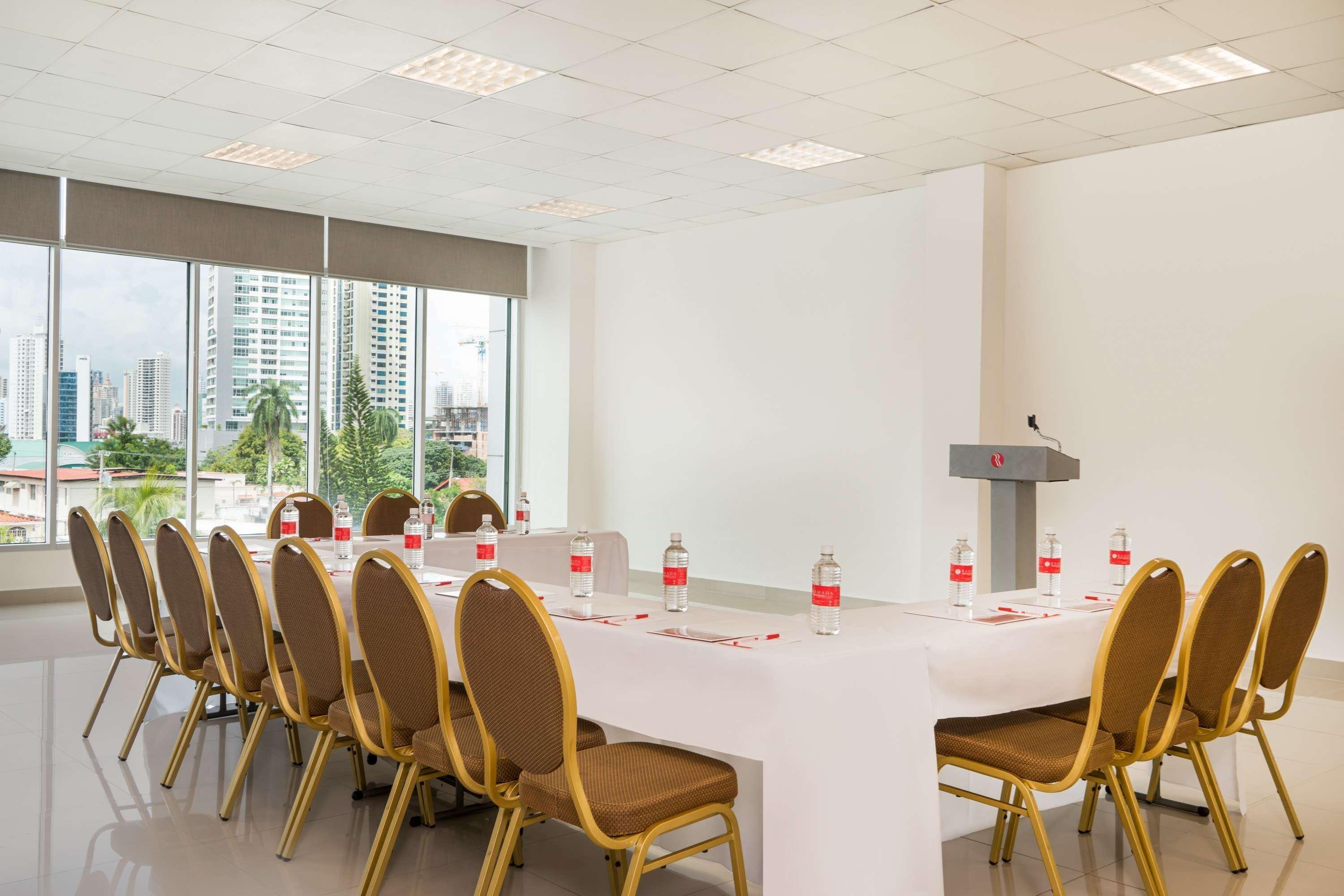 Ramada Plaza By Wyndham Panama Punta Pacifica Hotel Ngoại thất bức ảnh