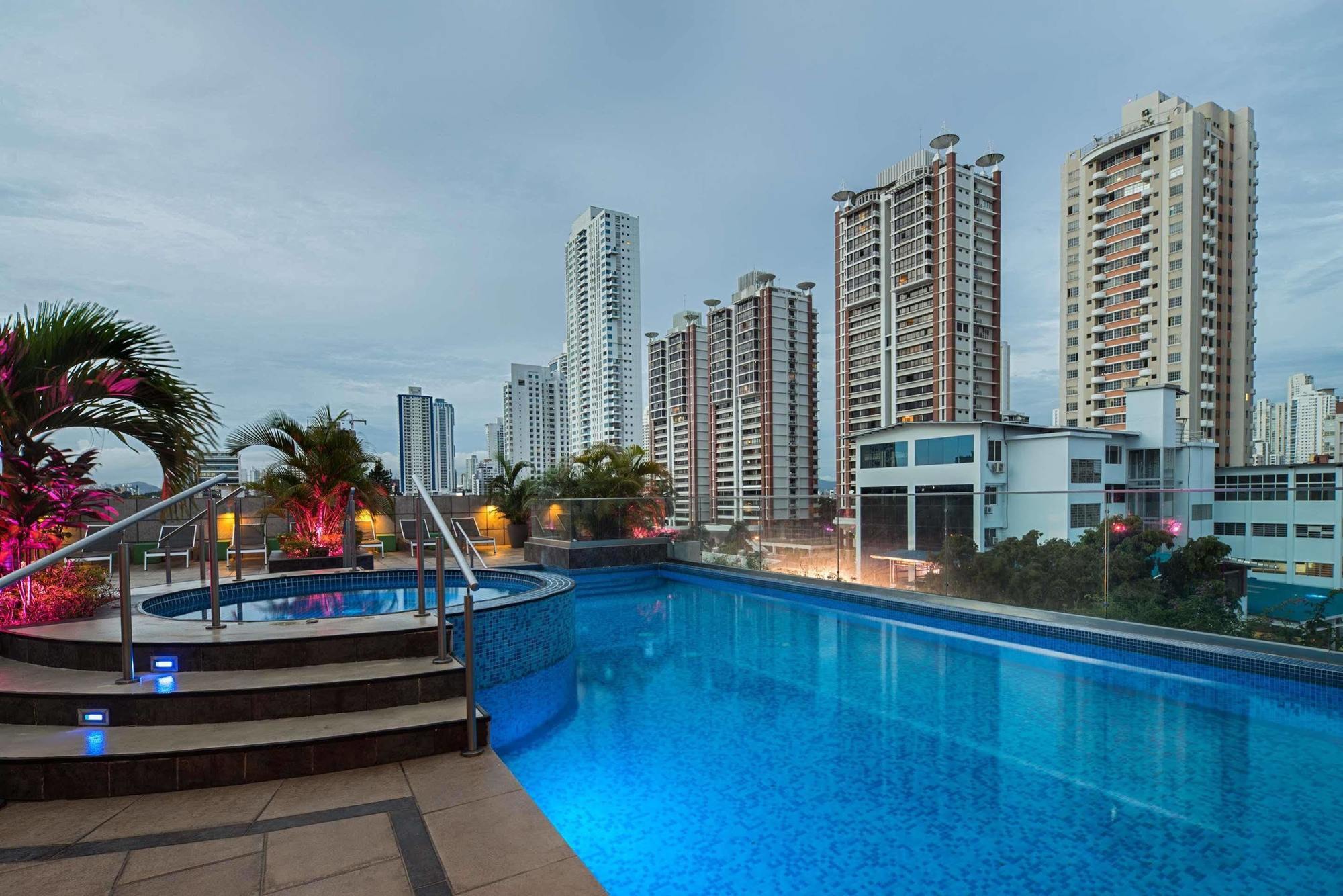 Ramada Plaza By Wyndham Panama Punta Pacifica Hotel Ngoại thất bức ảnh